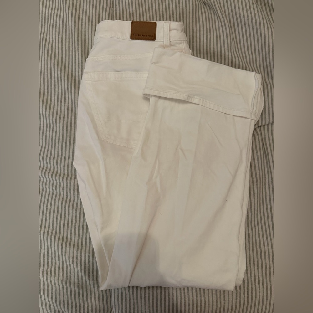 American Eagle Outfitters women’s Cream high waisted jeans (wore them once!)